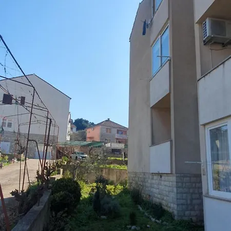 Διαμέρισμα 7 Tisno